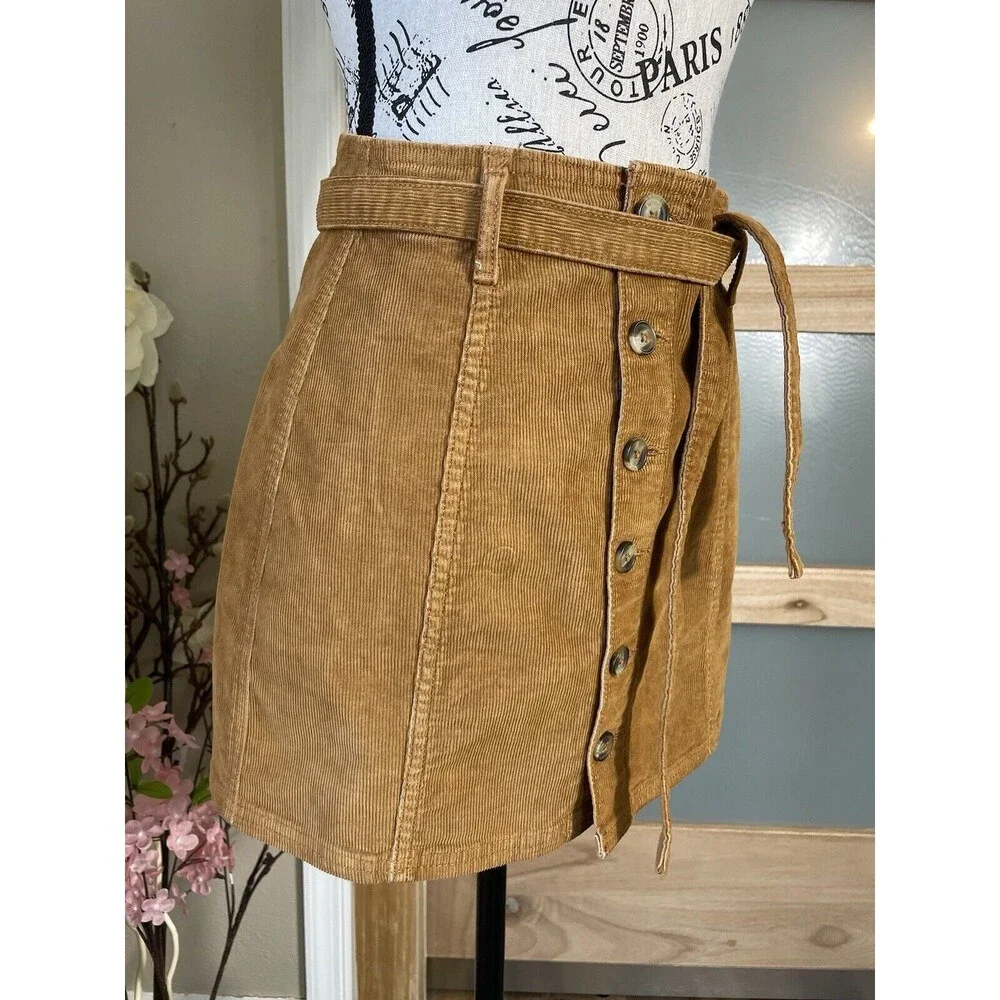 American Eagle Super Stretch Corduroy Tan Hi-Rise A-Line Tie Waist Skirt Size 0